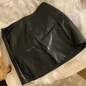 NWT Cupshe faux Leather mini Skirt